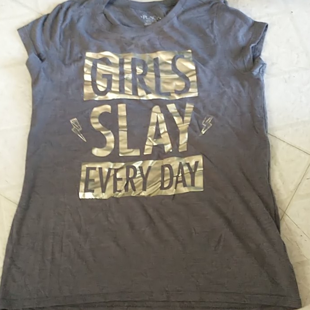 Beautiful girl shirt ( L) 10/12